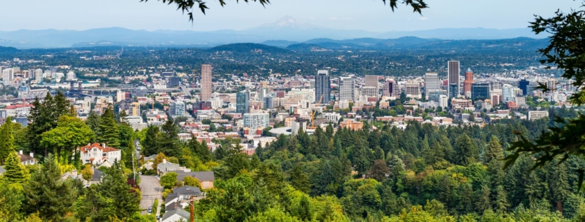 Portland, Oregon skyline in summer.